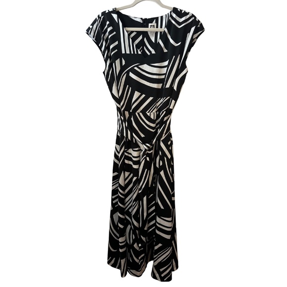 Anne Klein Black & White Semi Formal Dress - Picture 1 of 6